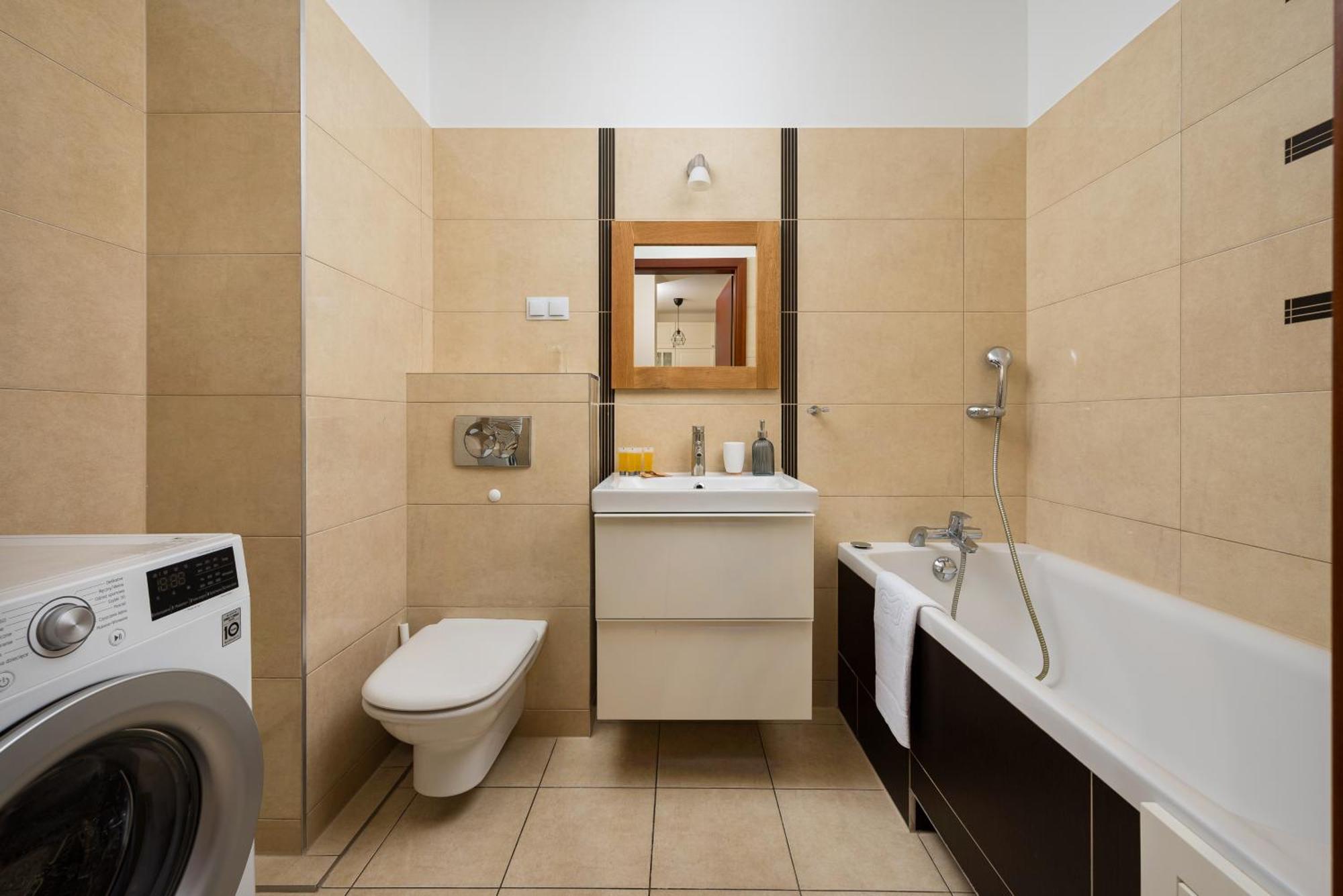 Metro Ksiecia Janusza Cosy Apartment Варшава Екстер'єр фото