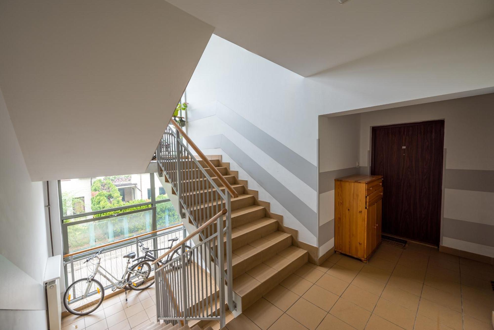 Metro Ksiecia Janusza Cosy Apartment Варшава Екстер'єр фото